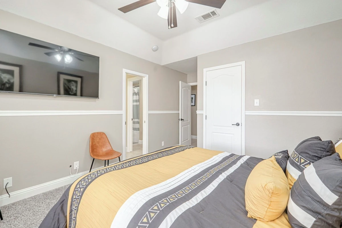 Bedroom at lincoln green - Photo 6